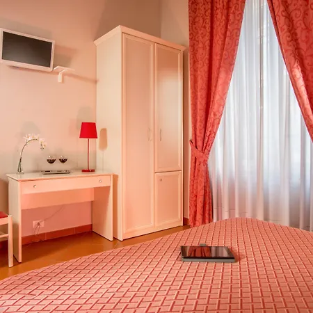 Ottaviano 4* רומא