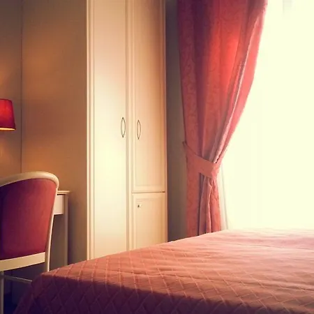 Ottaviano 4* רומא